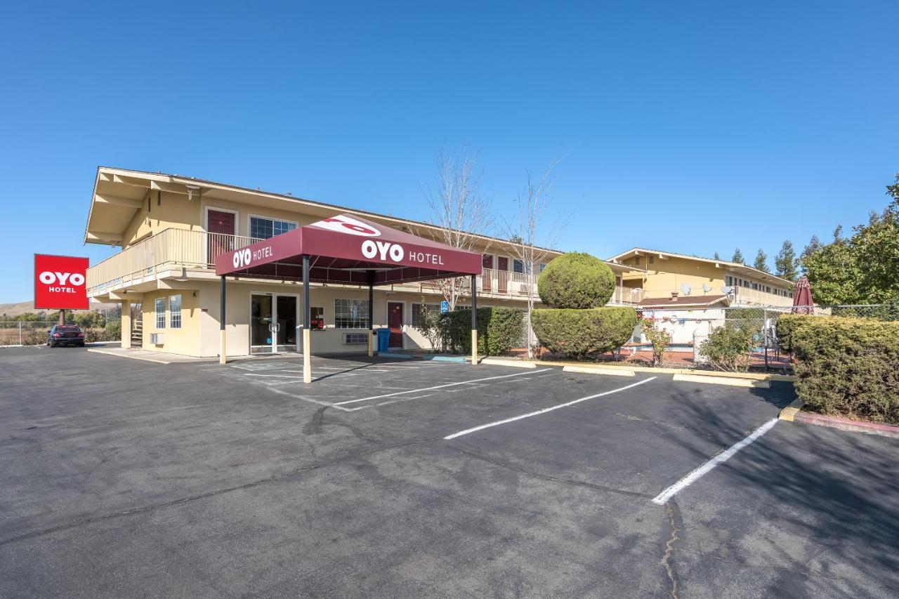 Americas Best Value Inn - Петалума Екстериор снимка