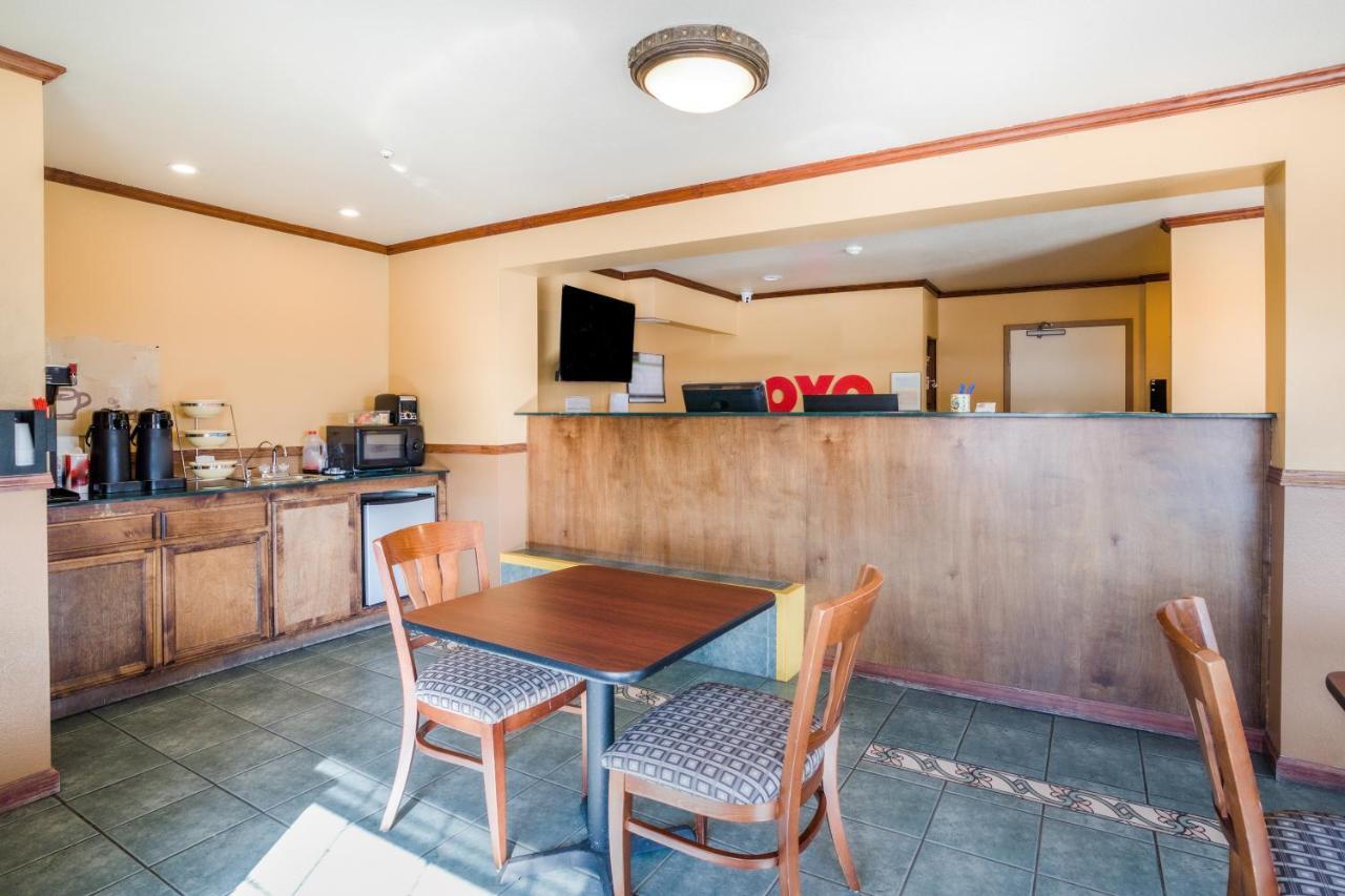 Americas Best Value Inn - Петалума Екстериор снимка