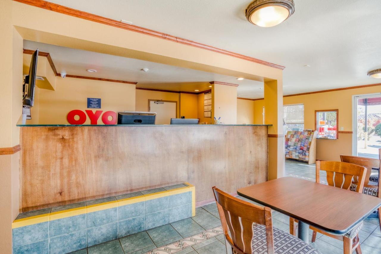 Americas Best Value Inn - Петалума Екстериор снимка